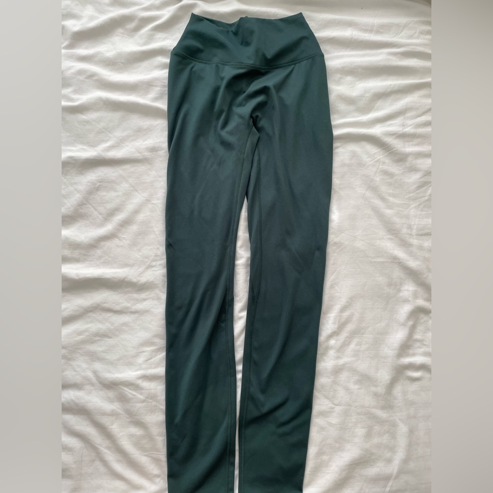 Original Crop Shop Boutique Scrunch Leggings